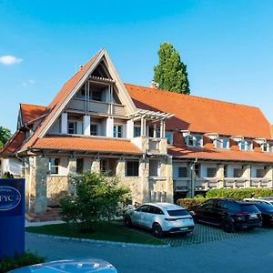 Balatonfői Yacht Club